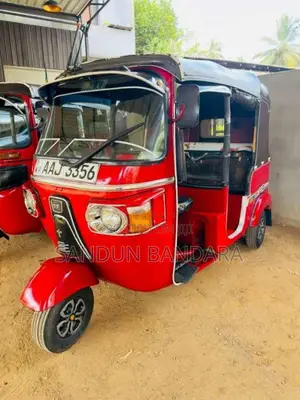 Bajaj RE 2013 Three Wheel (Used)