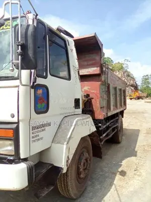 Ashok-Leyland CARGO 1613 2012 Lorry (Used)