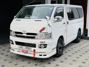 Toyota KDH 200 GL 2007 Van (Used)