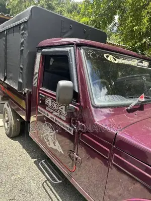 Mahindra Bolero Maxi Truck 2010 Pickup (Used)