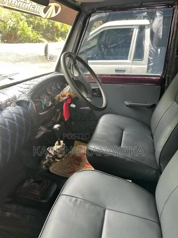 Mahindra Bolero Maxi Truck 2010 Pickup (Used)