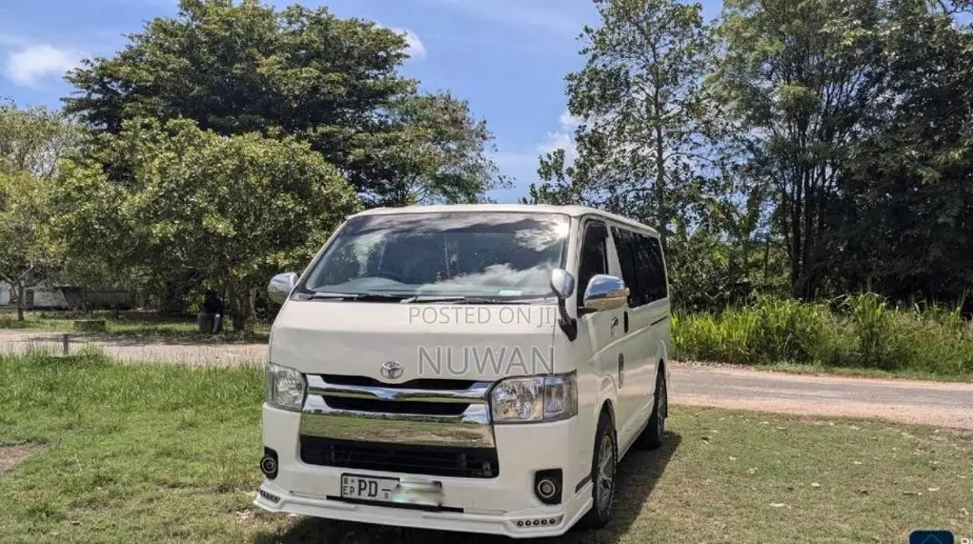 Toyota KDH 2008 Van (Used)