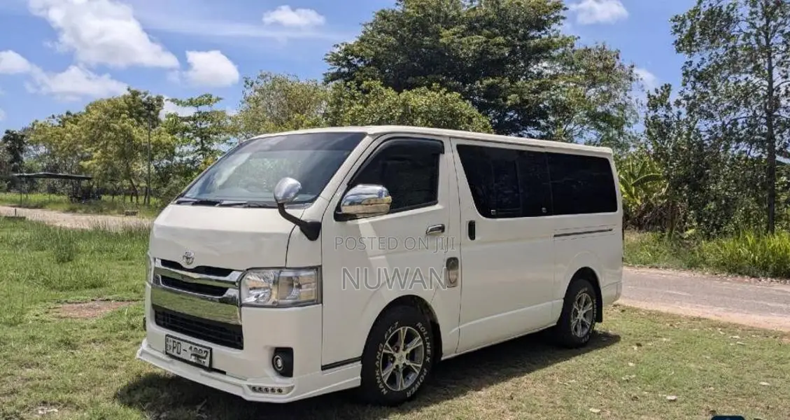 Toyota KDH 2008 Van (Used)