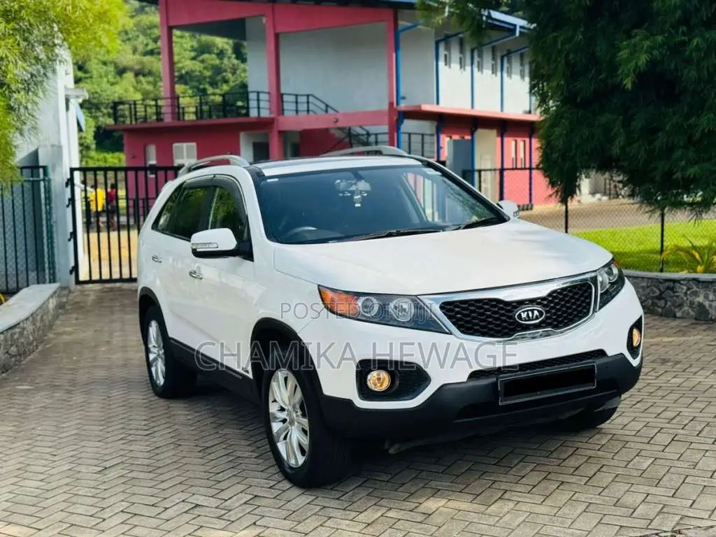 Kia Sorento 2011 SUV (Used)