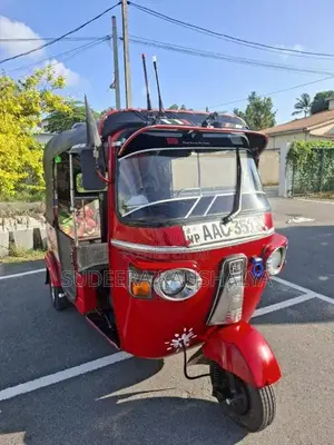 Bajaj 4 Stroke 2013 Three Wheel (Used)