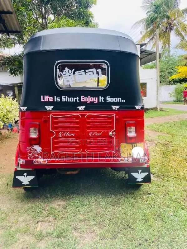 Bajaj RE 2004 Three Wheel (Used)
