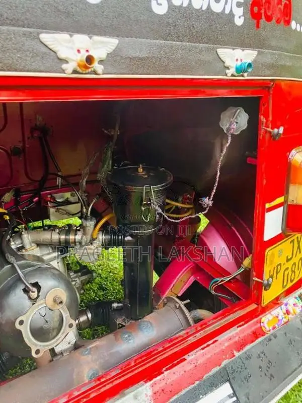 Bajaj RE 2004 Three Wheel (Used)