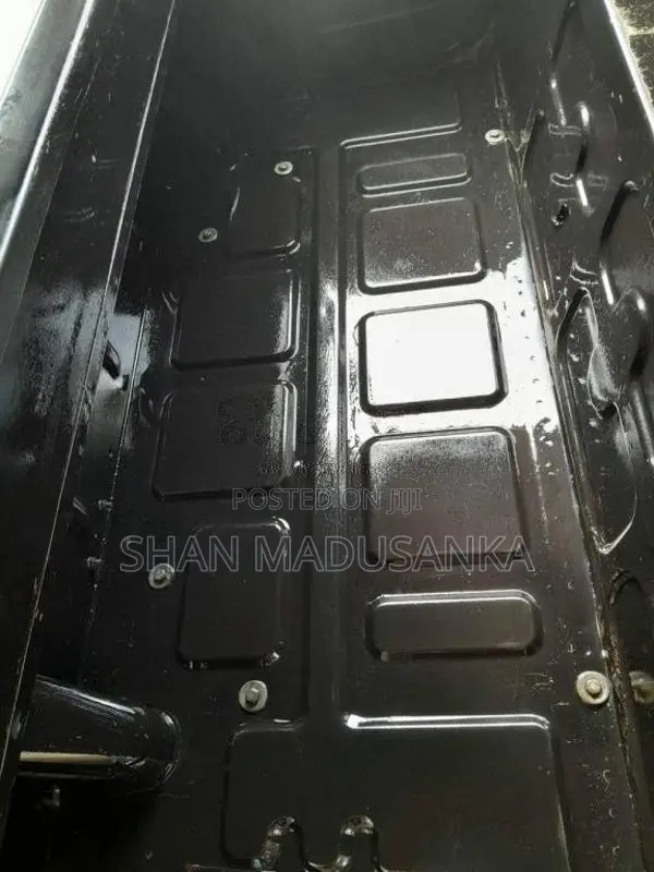 Bajaj 4 Stroke 2015 Three Wheel (Used)