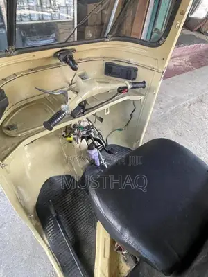 Bajaj 2 Stroke 1998 Three Wheel (Used)