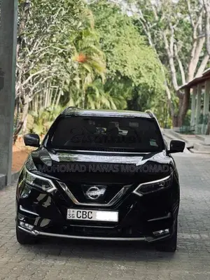 Nissan Qashqai 2018 SUV (Used)