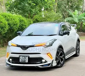 Toyota CHR NGX 10 2018 SUV (Used)