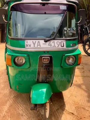 Bajaj 4 Stroke 2010 Three Wheel (Used)