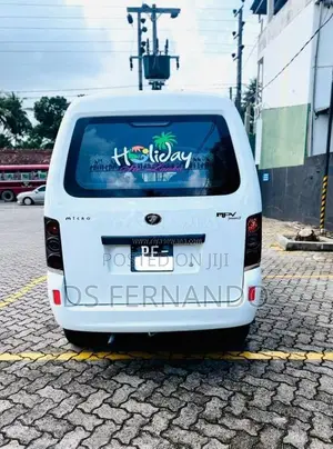 Micro Mpv 2015 Van (Used)