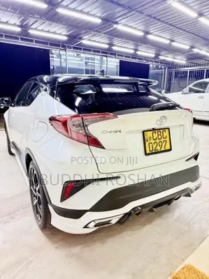 Toyota CHR NGX50 2018 SUV (Used)