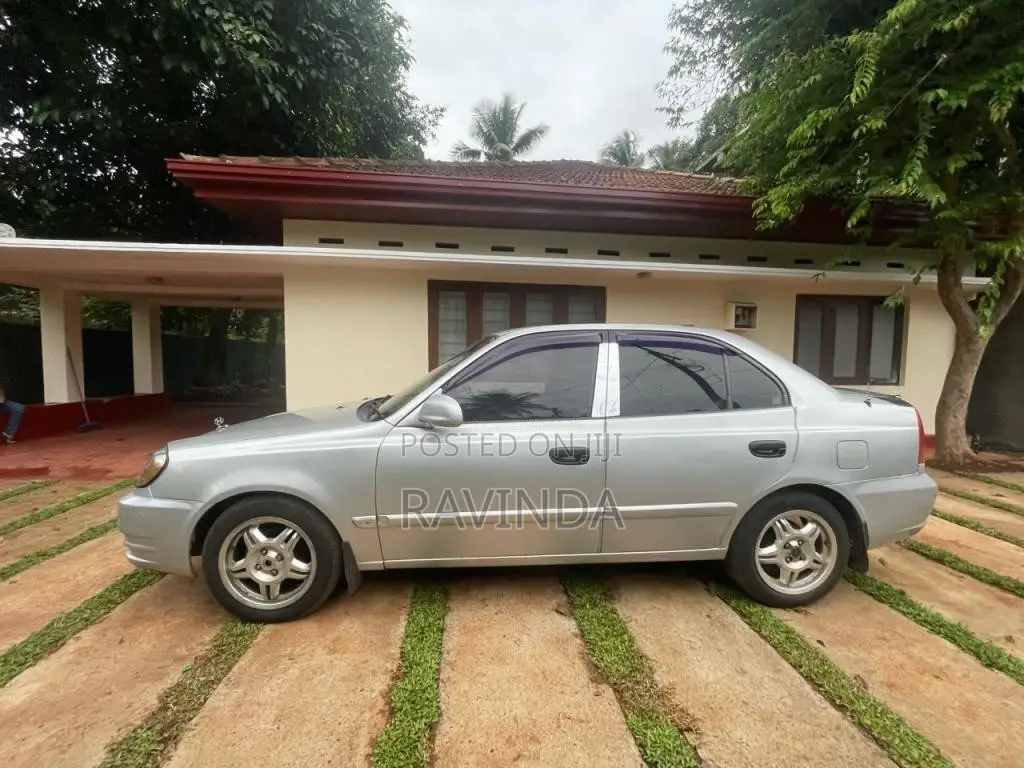 Hyundai Accent 2002 Car (Used)
