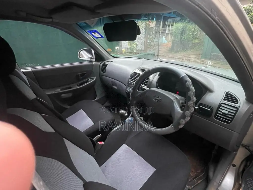 Hyundai Accent 2002 Car (Used)
