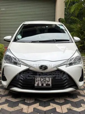 Toyota Vitz 2019 Car (Used)