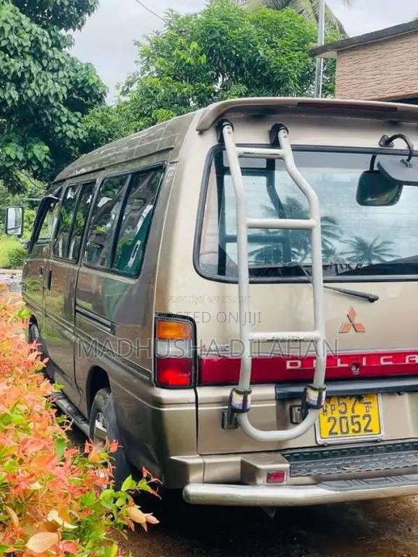 Mitsubishi Po15 1991 Van (Used)