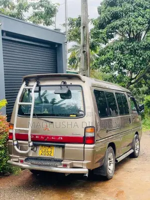 Mitsubishi Po15 1991 Van (Used)