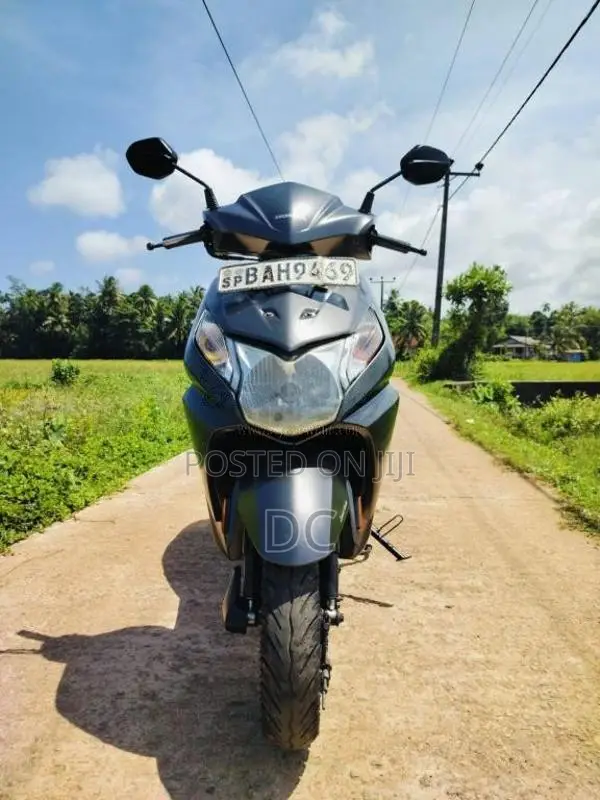 Honda Dio 2013 Motorbike (Used)