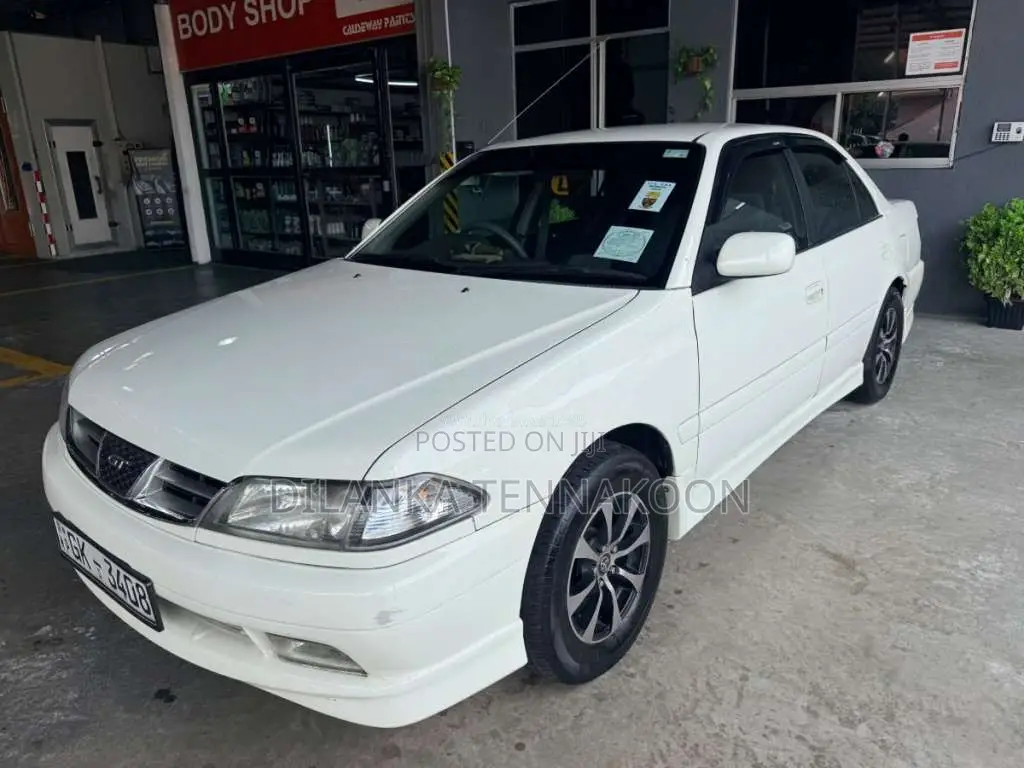 Toyota Carina 1998 Car (Used)