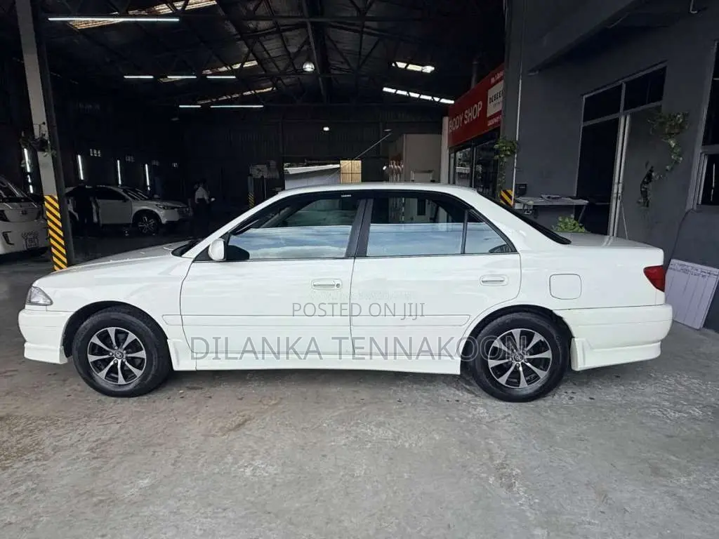 Toyota Carina 1998 Car (Used)