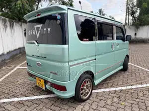 Suzuki Every Wagon Turbo DA17V 2016 Van (Used)