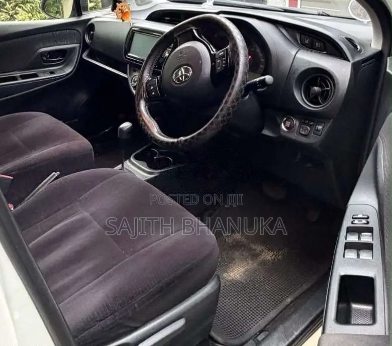 Toyota Vitz 2019 Car (Used)