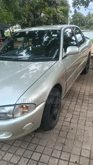 Proton Saga 2000 Silver