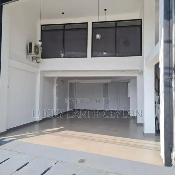 Sale Boralesgamuwa, Fully Furnished Apartment Bldg Close to KDU (S140)