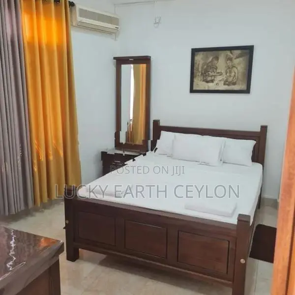 Sale Boralesgamuwa, Fully Furnished Apartment Bldg Close to KDU (S140)