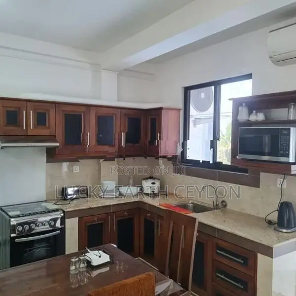 Sale Boralesgamuwa, Fully Furnished Apartment Bldg Close to KDU (S140)