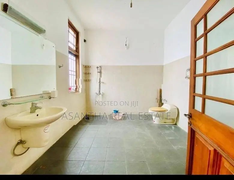 New Super Luxury House Sale at Boralesgamuwa