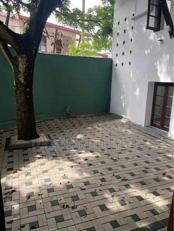 Pannipitiya, Semi Furnished, 2 Story House For Rent (MG1000)