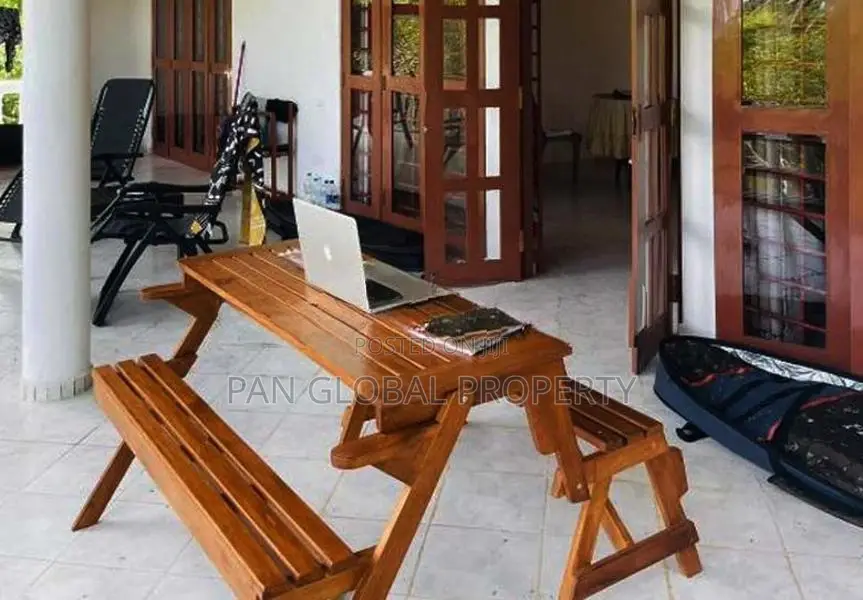 Villa For Sale in Weligama