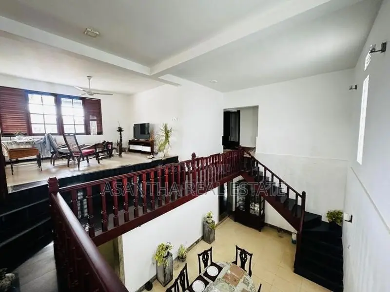 03 Story Luxury house With 11.05 P sale At Mount Lavinea …