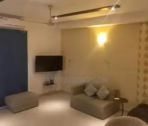 Battaramulla, 2Nd Floor, Commercial Building For Rent (ZM1067)