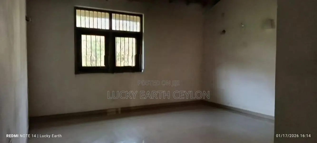 Battaramulla 2 Storey Unfurnished House for Sale (NZMS3047)