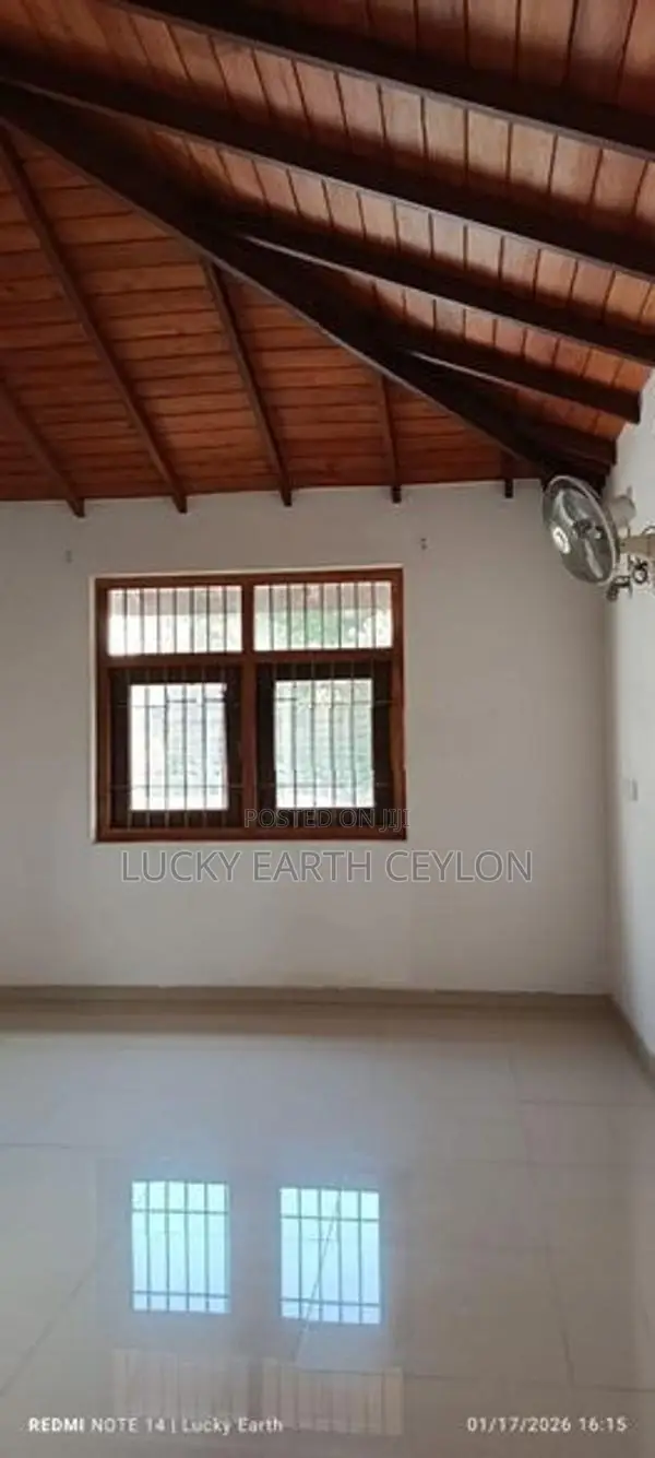 Battaramulla 2 Storey Unfurnished House for Sale (NZMS3047)