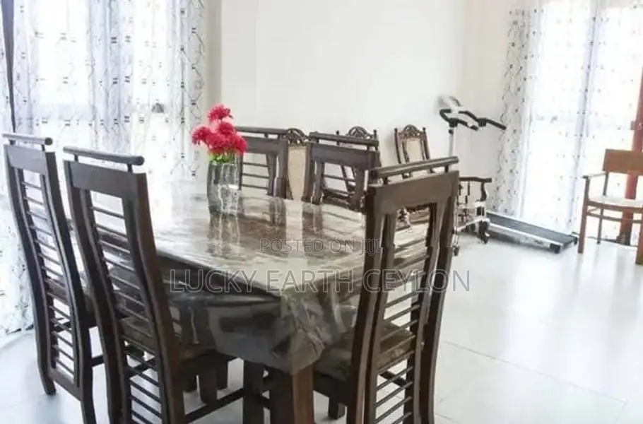 Battaramulla, Fully Furnished, 2 story, House With A Rooftop (MG1273)