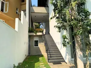 House for Sale in Thalawathugoda