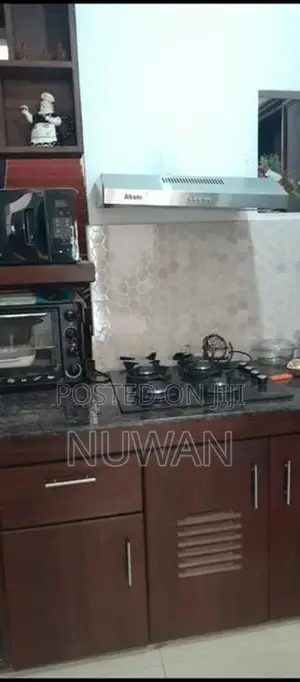( NUS1395) 2 Storied House in Nugegoda