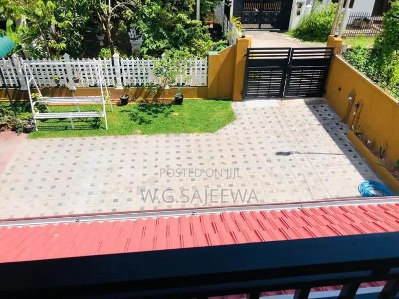 Fully Furnished 2 Storey 5 rooms house for rent in Negombo