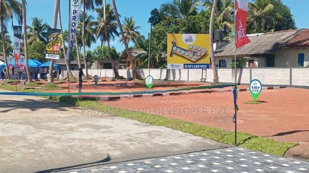 Land for sale in a prime location | Panadura Y31