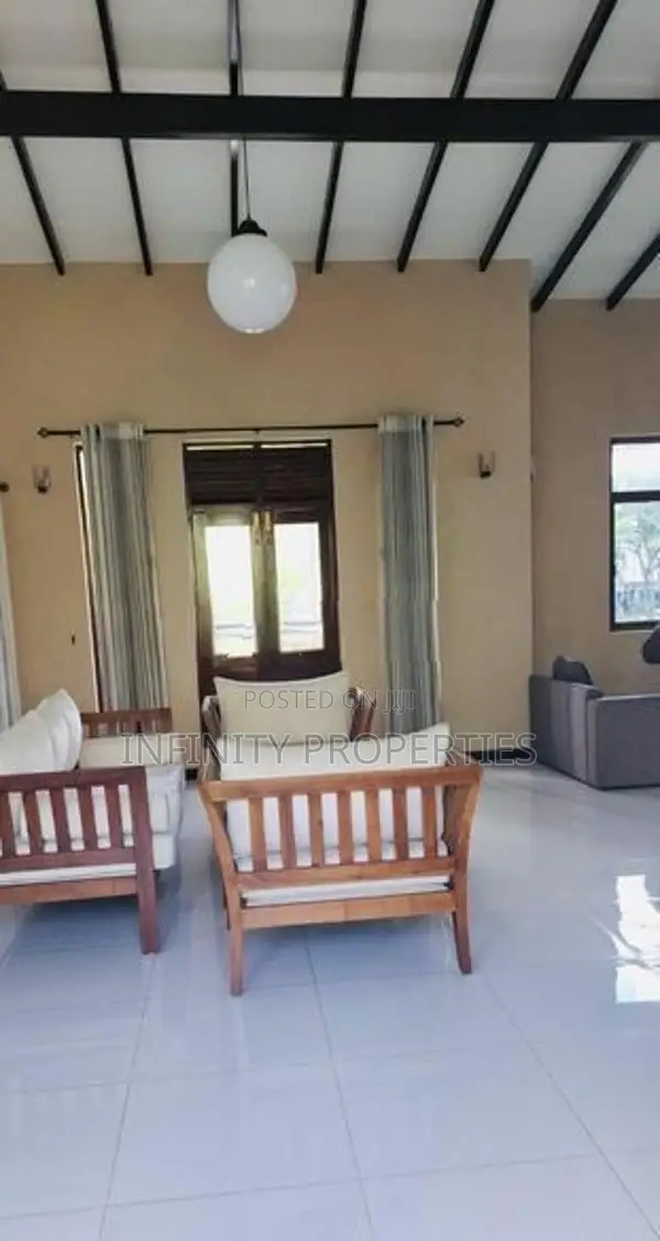Two storied luxury house for sale at Piliyandala.