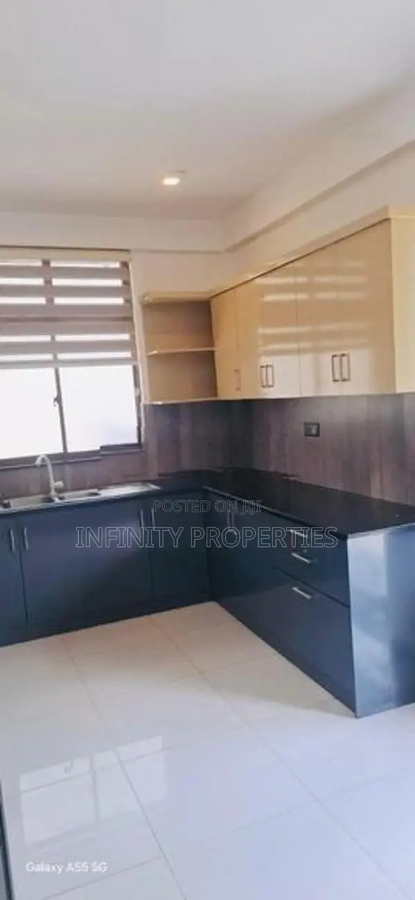 Two storied luxury house for sale at Piliyandala.