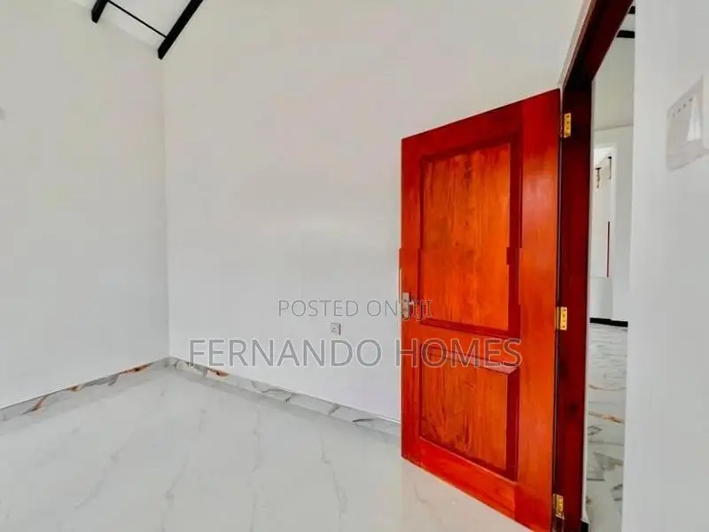 Best Single Floor Brand New House for Sale in Negombo