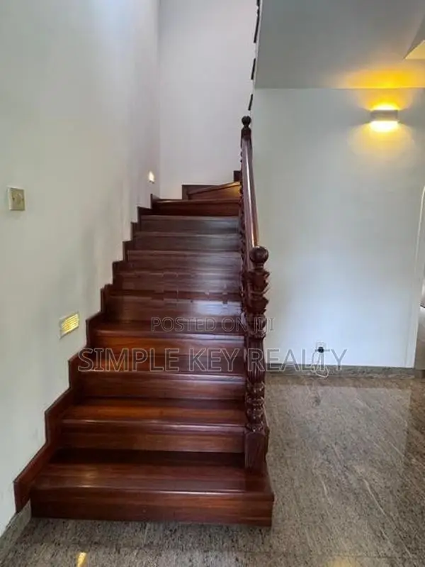 BL55-Beutiful Two Store House for Sale in Kiribathgoa Town