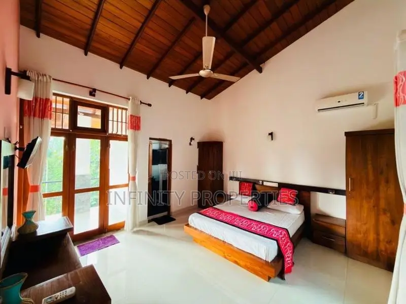 Brand New Luxury House Sale At 500 M Thalawathugoda