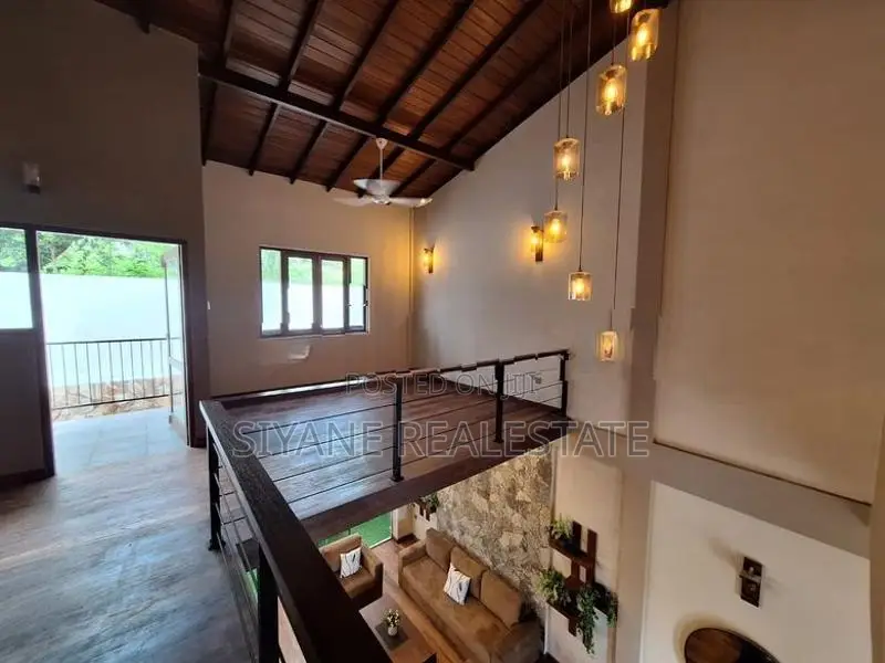 Brand New House for Sale in Thalawathugoda
